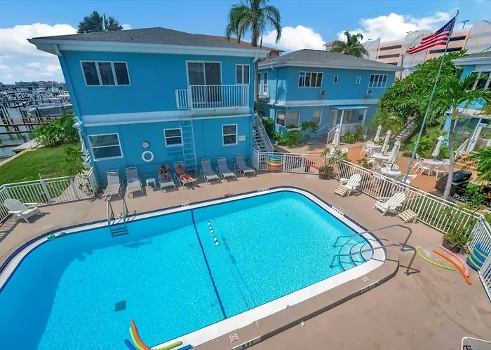 Luxury Waterside 2mins 2 & Heated Pool Clearwater Beach